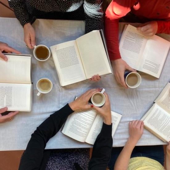Kaffe og bøger